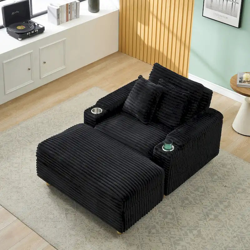 Canapé confortable en velours côtelé avec plusieurs coussins et options de rangement