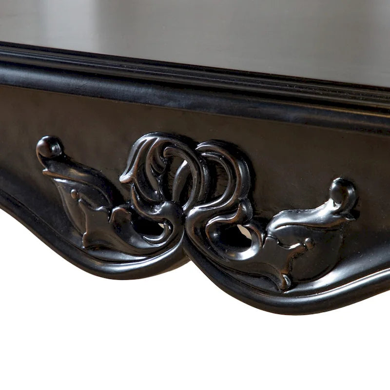 Table d'appoint traditionnelle en bois massif avec pieds galbés sculptés