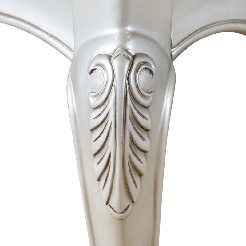 Table d'appoint traditionnelle en bois massif avec pieds galbés sculptés