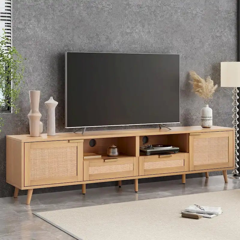 Meuble TV de style ferme moderne avec pieds en bois massif